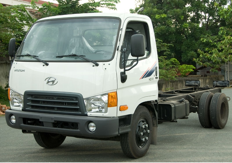 Xe tải Hyundai Đồng Vàng 2.7 tấn - Công Ty Cổ Phần Ngôi Sao Quốc Tế VTP
